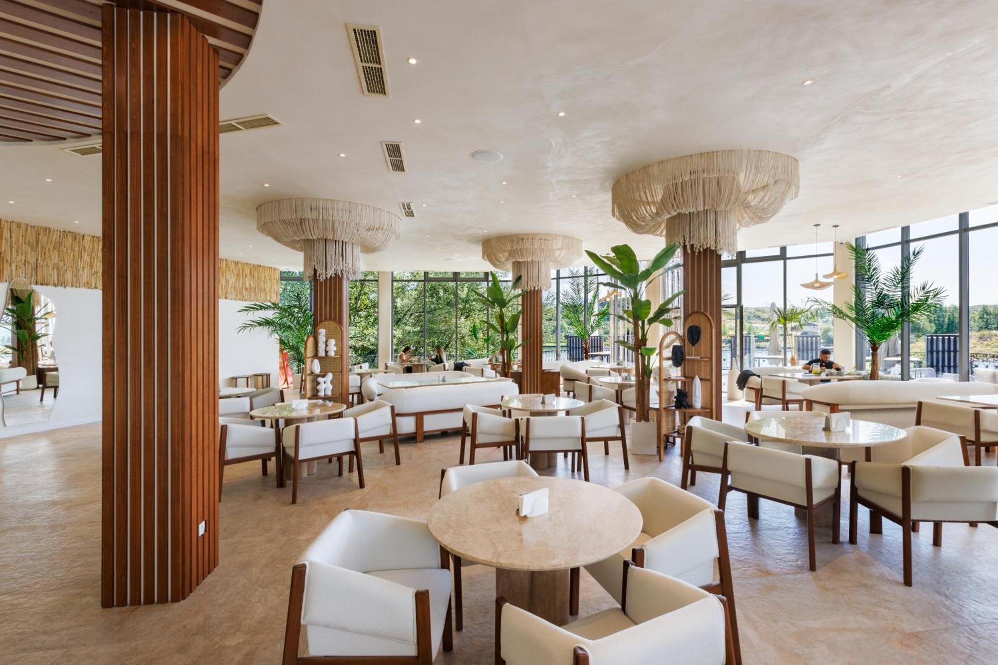 Hotel Noy Land Sevan